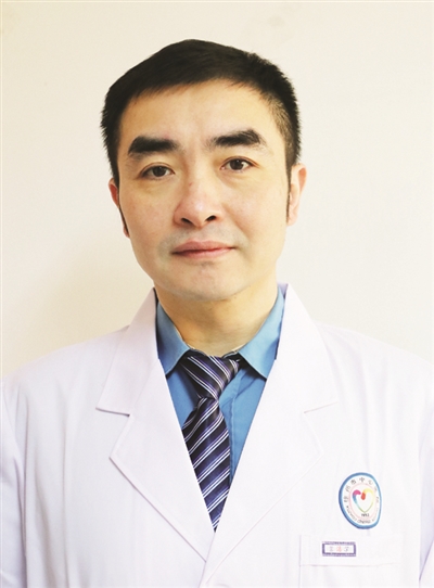 闫军 肝胆胰中心主任清华大学副教授  副主任医师  硕士研究生导师